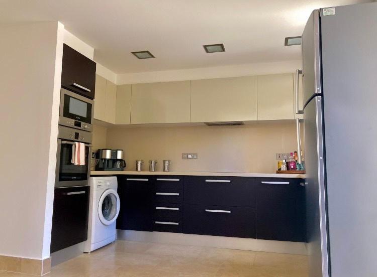 Beau Views Seven Apartment Peyia Exterior foto